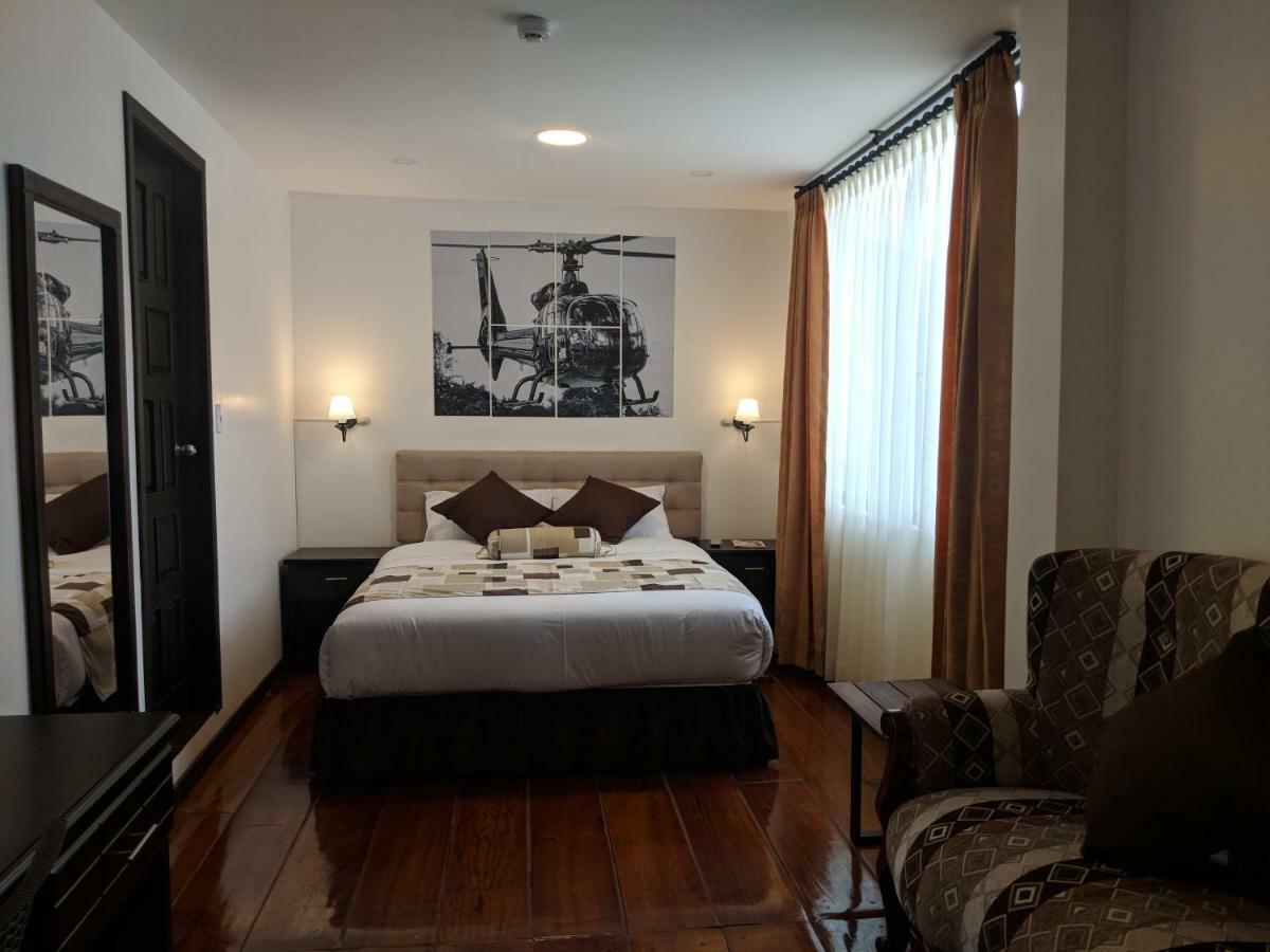 Air Suites Hotel Boutique Quito Exterior photo